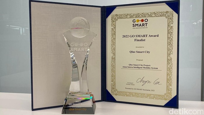 Qlue meraih penghargaan  pada ajang GO SMART Awards 2022 berkat implementasi solusi lalu lintas cerdas yang diterapkan pada kawasan Alam
Sutera, Tangerang, Banten.