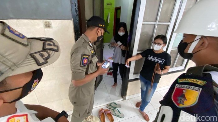 razia kos di kota blitar