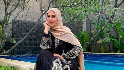 9 Potret Rumah Mewah Marini Zumarnis, Banyak Spot Instragramable