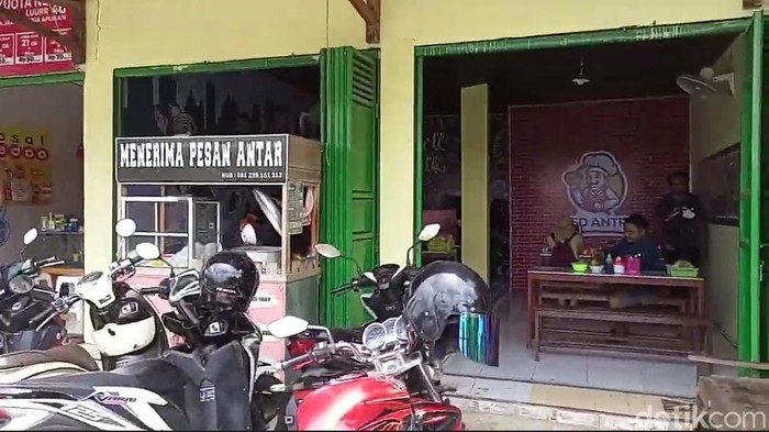 Warung makan di Rembang