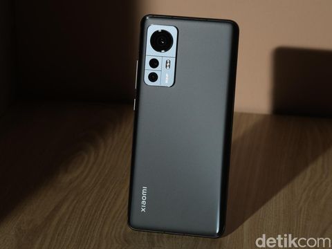 Unboxing Xiaomi 12