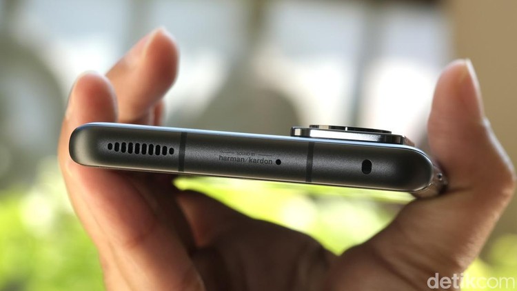 Xiaomi 12 Unboxing Xiaomi 12