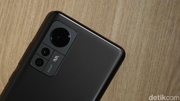 Kamera jadi andalan Xiaomi 12, dengan fitur ProFocus. Foto: detikINET/Anggoro Suryo Jati