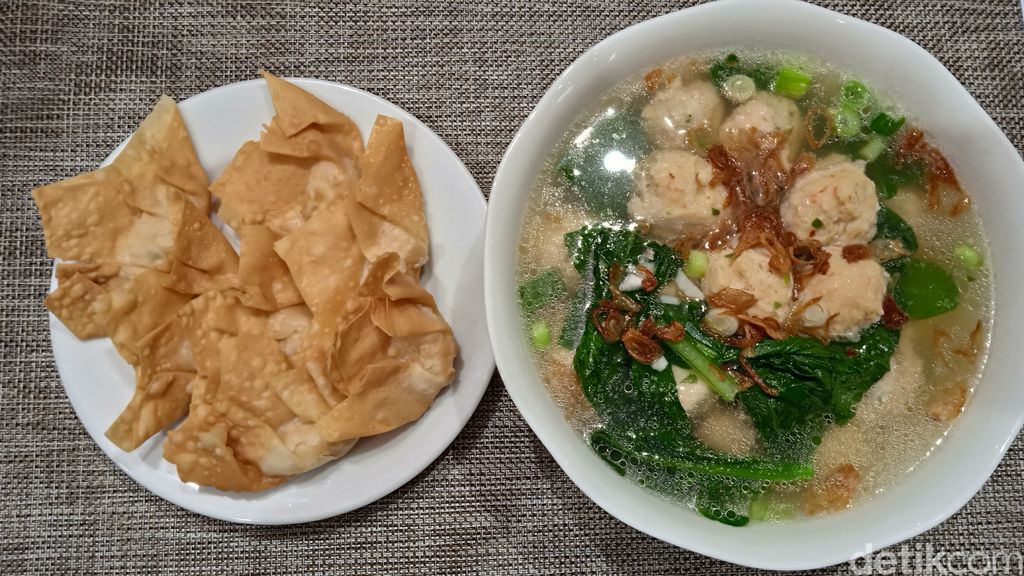 Resep Bakso dan Pangsit Udang Ayam yang Gurih Nikmat