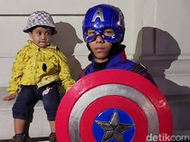 Cerita Cosplayer Jalan Asia Afrika, Berkostum Pahlawan tapi Dikejar Aparat
