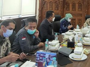 Mendikbud Diminta Turun Tangan Selesaikan Masalah SBM ITB