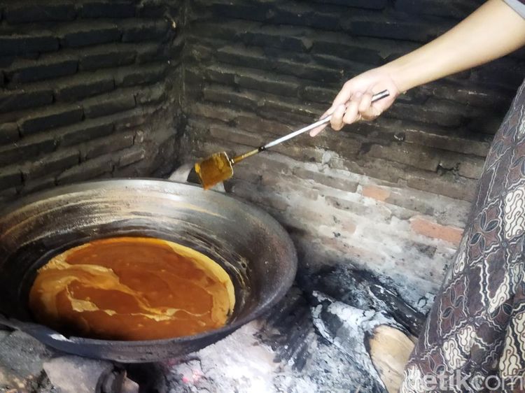 Gula Aren Cibaliung Ramai Diburu Saat Ramadan