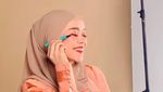 Ini Gaya Hijab Lesti Kejora yang Disorot saat Pemotretan