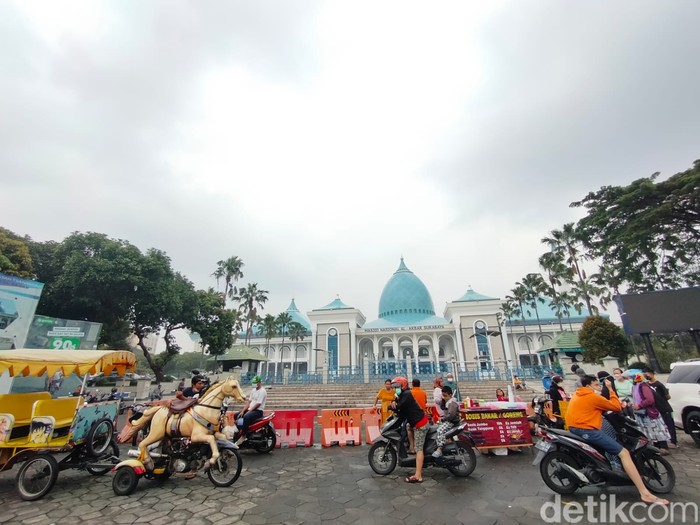 masjid al akbar surabaya