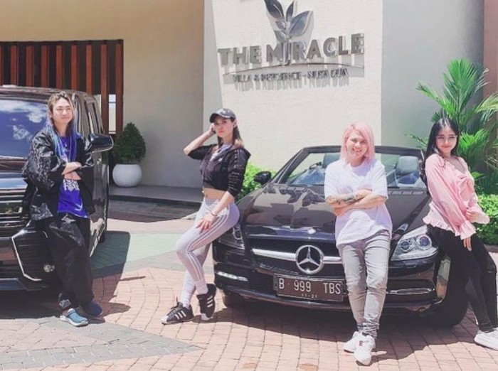 Miyabi lagi di Indonesia