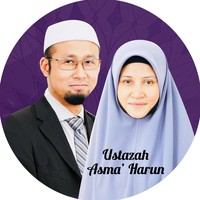Ustazah Asma Harun populer di Facebook khususnya di kalangan netizen Malaysia dengan berbagai unggahannya memberikan nasihat pada kaum muslim agar menjadi kaum yang selalu bertakwa pada Allah SWT. Kini salah satu unggahannya viral karena dia meminta para orangtua melarang anak-anak mereka menonton konser Justin Bieber yang rencananya digelar di Malaysia pada 22 Oktober 2022. Foto: Dok. Facebook Ustazah Asma Harun