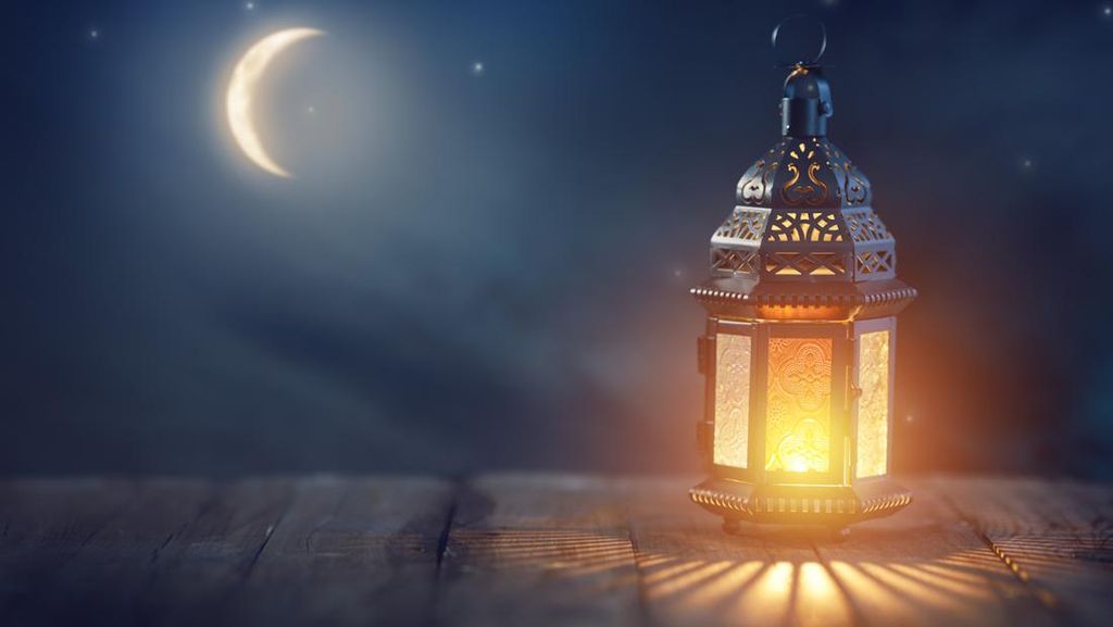 5 Kebaikan Sederhana Saat Ramadan Tanpa Keluar Rumah