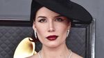 Halsey Ekspos Tubuh Bertato