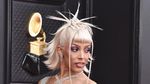 Doja Cat Gemerlap di Karpet Merah Grammy 2022