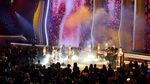 Aksi Panggung Silk Sonic dan Olivia Rodrigo Pembuka Grammy 2022