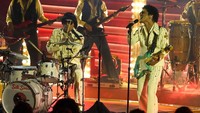 Anderson pernah berkolaborasi bersama Maclemore & Ryan Lewis serta Idris Elba dalam lagu berjudul Dance Off.  Foto: Chris Pizzello/Invision/AP/Chris Pizzello