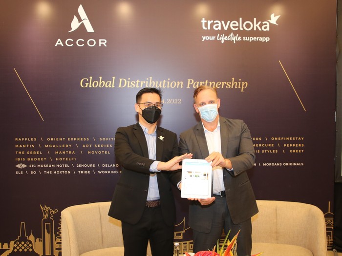 Accor gaet Traveloka