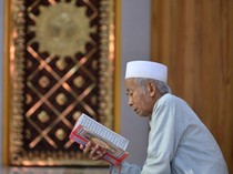Baca Yasin 3 kali di Malam Nisfu Syaban untuk Apa Saja?