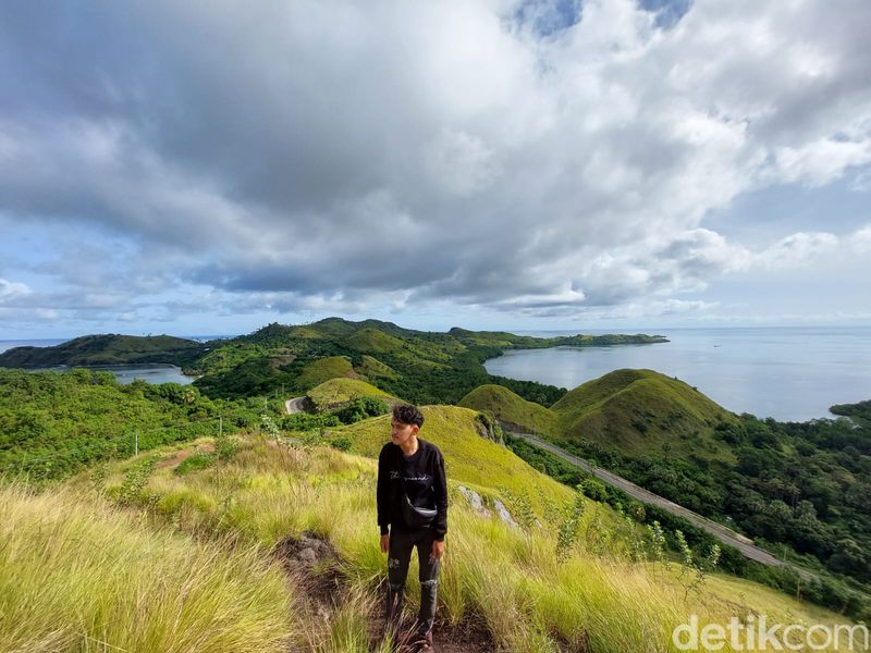 Bukit Sylvia di Labuan Bajo