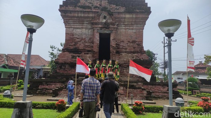 Penampakan Candi Pari di Desa Candi Pari, Kecamatan Porong, Kabupaten Sidoarjo