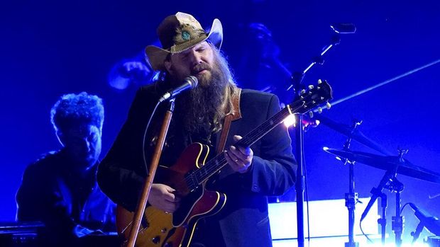 Chris Stapleton performs 