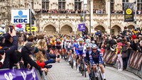 Balapan klasik ini digelar setahun sekali. Van der Poel sempat naik podium pada 2020. Namun pada 2021, pebalap asal Belanda itu gagal podium karena kalah sprint dengan Kasper Asgreen.