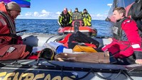 Dalam dua minggu terakhir, Greenpeace cabang Denmark telah melakukan beberapa tindakan terhadap kapal-kapal Rusia yang melakukan pengiriman minyak, tapi ini adalah blokade pertama yang berhasil.