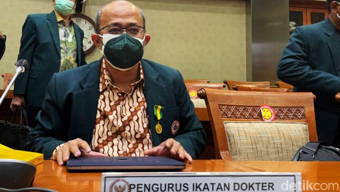 Ikatan Dokter Indonesia dan Komisi IX DPR RI menggelar di kompleks parlemen hari ini. Rapat dengar pendapat itu membahas agenda penjelasan tentang tugas pokok dan fungsi (tupoksi) IDI sebagai organisasi profesi kedokteran di Indonesia.