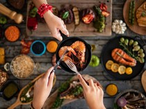 20+ Ide Tema Bukber yang Seru dan Menyenangkan