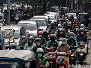 Masuki Ramadan, Kramat Jati Jaktim Rawan Macet Jelang Buka Puasa