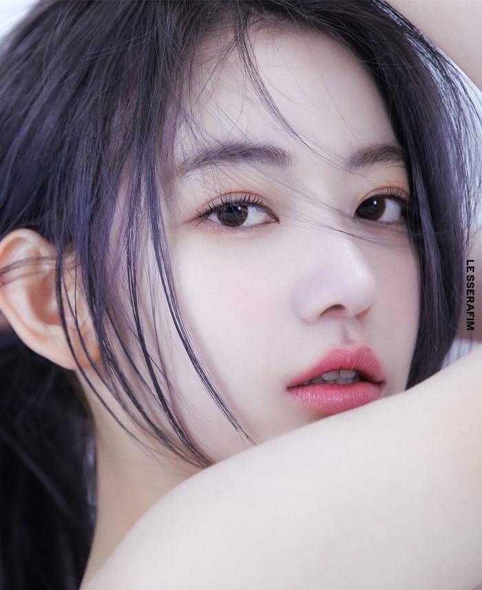 MIyawaki Sakura LE SSERAFIM