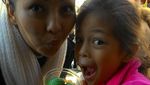 Pose Imut Nada Tarina Putri, Anak Angkat Deddy Corbuzier saat di Kafe Instagenik