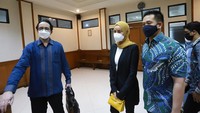 Kini sidang tersebut masih berlangsung dengan agenda mediasi kedua belah pihak. Foto: Noel/detikHOT