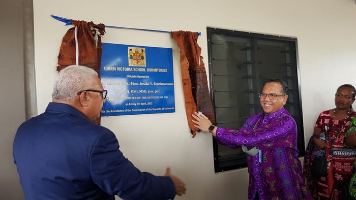 Peresmian dua gedung asrama milik Queen Victoria School (QVS) Fiji.