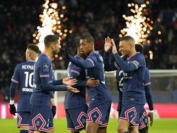 Lorient memperkecil ketertinggalan pada menit ke-56. Terem Moffi membobol gawang PSG lewat bola sepakannya. Namun PSG mencetak gol ketiga sebelas menit berselang. Mbappe mencetak brace melalui bola tembakannya yang gagal dibendung Dreyer.