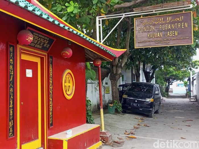 Pondok pesantren (Ponpes) Kauman di Kecamatan Lasem, Kabupaten Rembang, Jawa Tengah, Senin (4/4/2022).