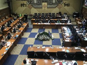 Rapat di DPR, IDI Dicecar soal Transparansi Dana Iuran Wajib Anggota
