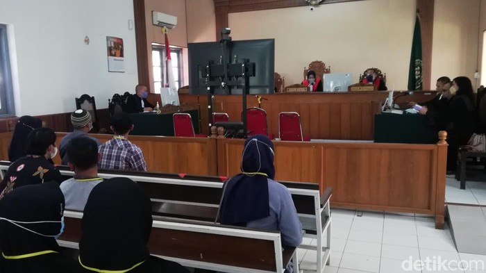 Suasana sidang vonis diksar maut menwa UNS , Senin (4/4/2022)