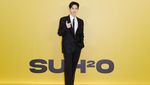 Suho Gagah dengan Setelan Jas di Perilisan Grey Suit