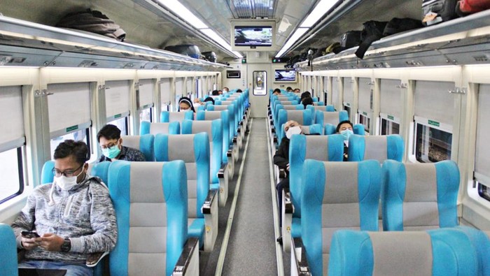 ilustrasi kereta
