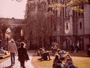 5 Universitas Luar Negeri Ini Punya Program Kuliah Online, Kamu Tertarik?