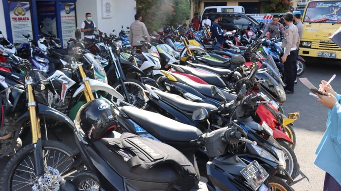 135 unit motor disita polisi buntut kasus balap liar di Makassar (Dok. Istimewa)