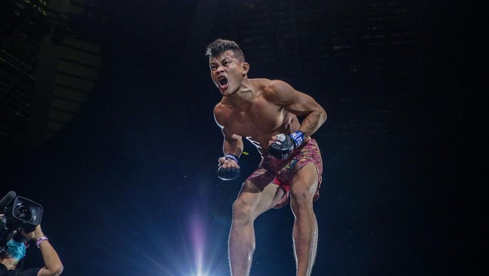 Adrian Mattheis ingin tanding dua lawan sekaligus dalam semalam. Sebab, Adrian mau memperbaiki peringkat di ONE Championship.