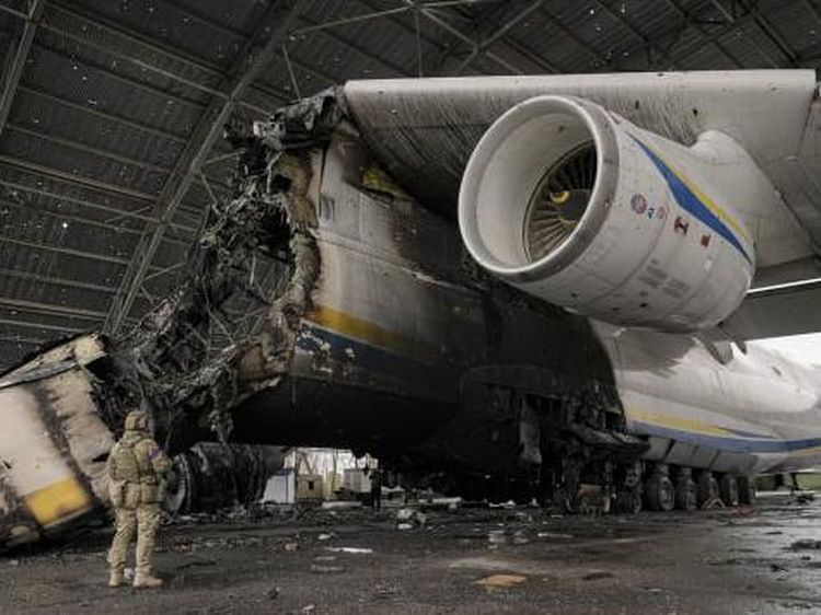 Foto Terbaru Pesawat Terbesar di Dunia Hancur di Ukraina, Penyebabnya Tak Pasti