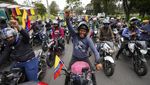 Tak Bisa Sembarangan, Boncengan Naik Motor di Kolombia Ada Aturan Jam