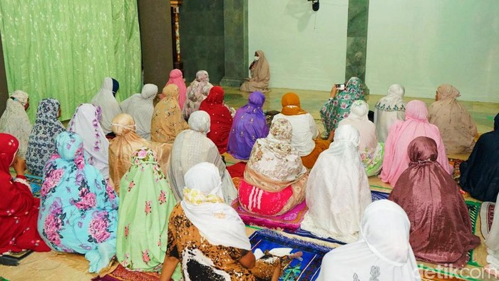 Bupati Ipuk Terus Pacu Vaksinasi