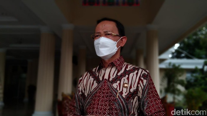 Bupati Majalengka Karna Sobahi