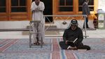 Doa Ramadan dari Tempat Suci Imam Ali di Irak