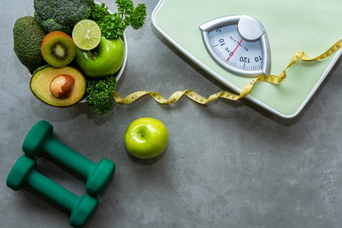 Ilustrasi Diet dan Menurunkan Berat Badan Ilustrasi Diet dan Menurunkan Berat Badan