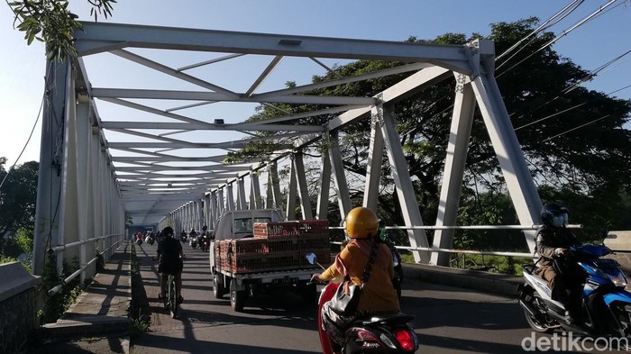 Jembatan Mojo, Kota Solo.